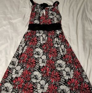 New Directions floral print dress with halter style neck